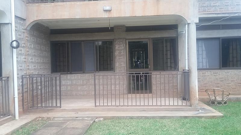 Town House for rent in Munyonyo Kampala