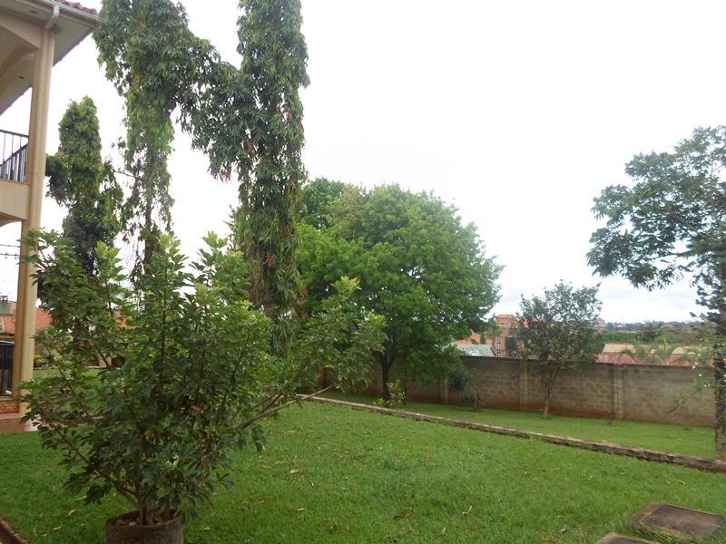 Maisonette for sale in Naalya Kampala