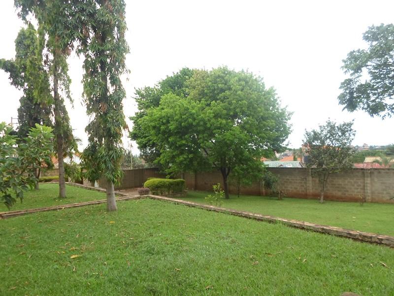 Maisonette for sale in Naalya Kampala