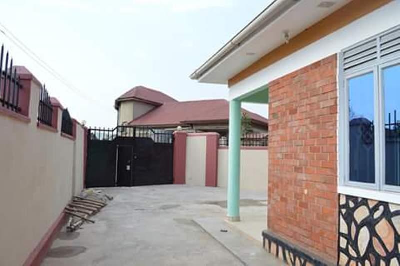 Bungalow for sale in Buwaate Wakiso