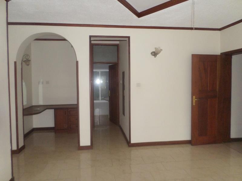 Maisonette for rent in Bugoloobi Kampala