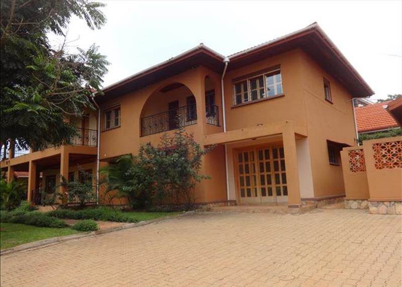 Town House for rent in Mutungo Kampala