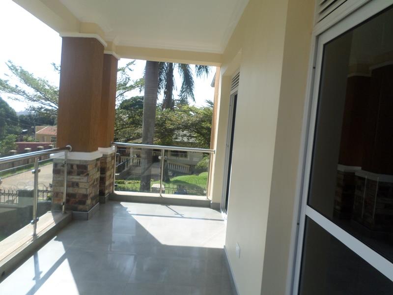 Maisonette for sale in Muyenga Kampala