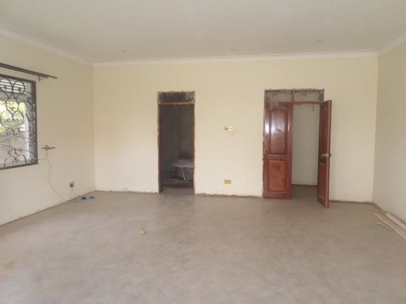 Bungalow for rent in Munyonyo Kampala