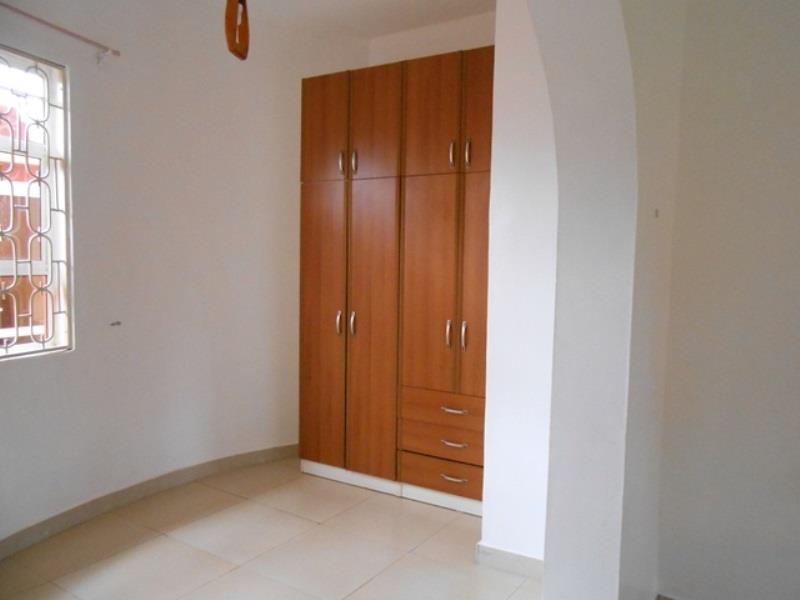 Town House for rent in Naguru Kampala