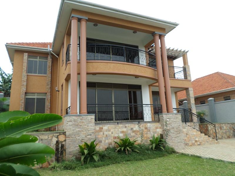 Maisonette for sale in Kyanja Wakiso