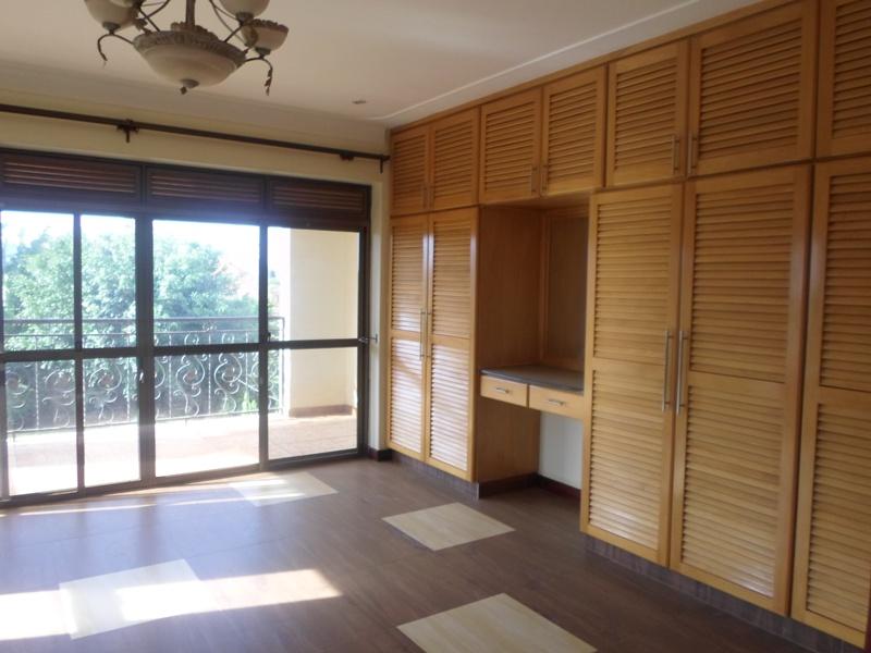 Maisonette for rent in Butabika Kampala