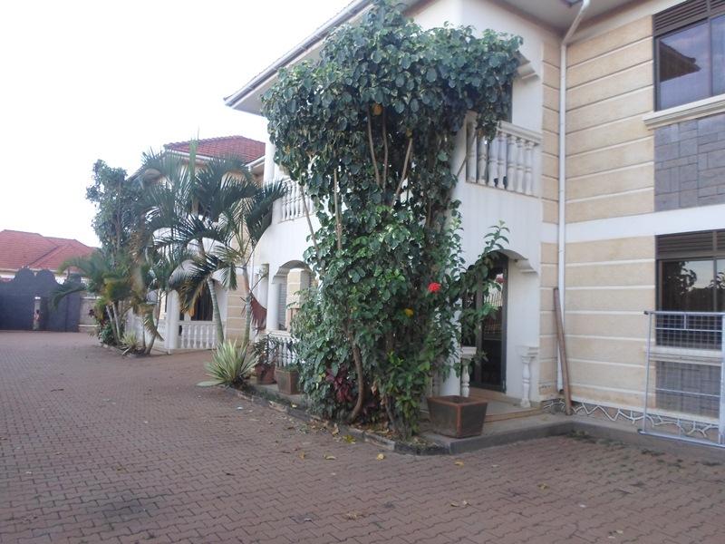 Duplex for rent in Ntinda Kampala