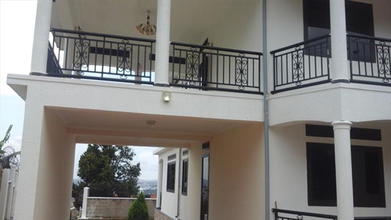 Mansion for rent in Buziga Kampala