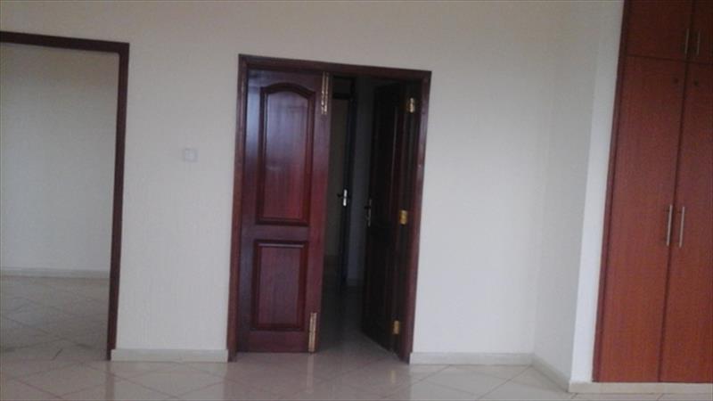 Mansion for rent in Buziga Kampala