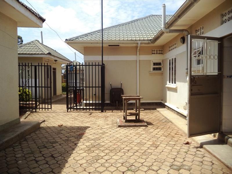 Semi Detached for rent in Kitinda Wakiso