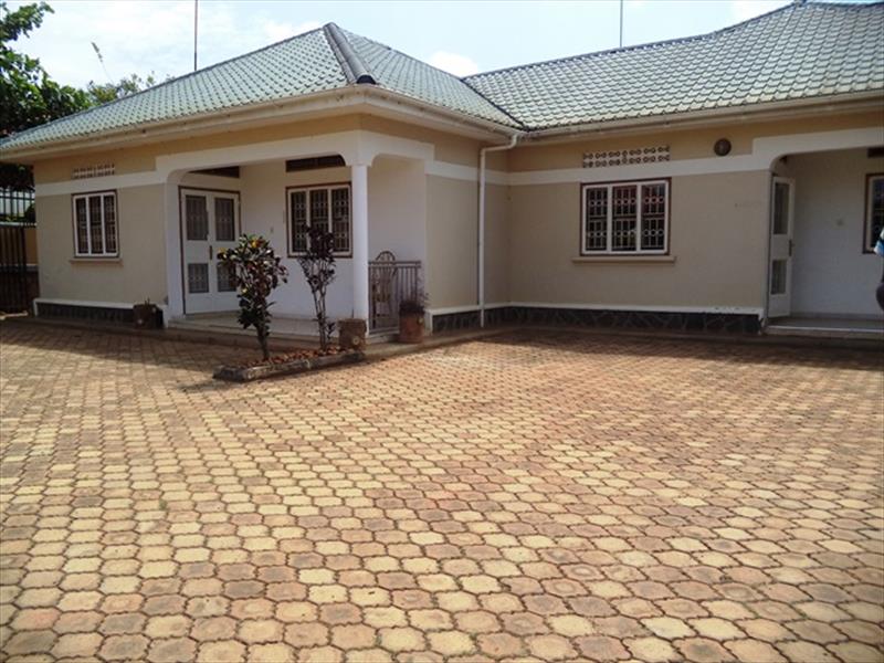 Semi Detached for rent in Kitinda Wakiso