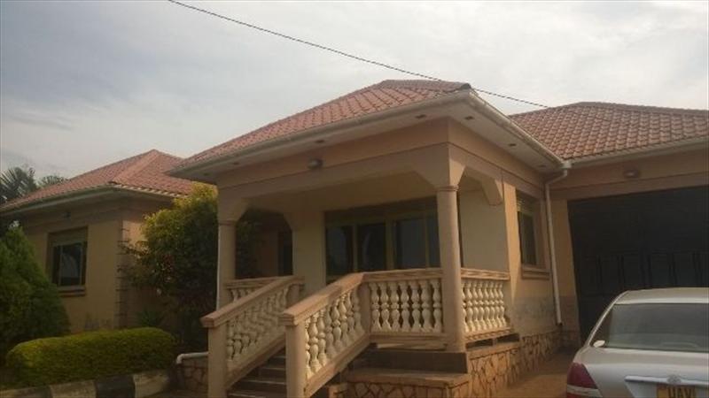 Bungalow for sale in Nalumunye Wakiso