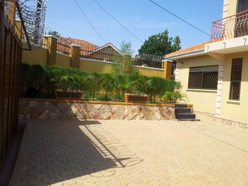 Mansion for sale in Najjera Wakiso