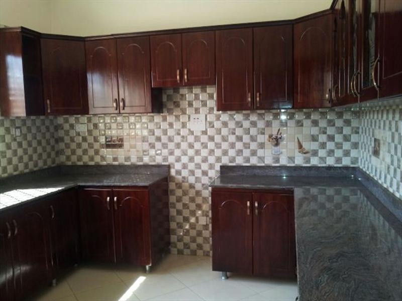 Mansion for sale in Najjera Wakiso