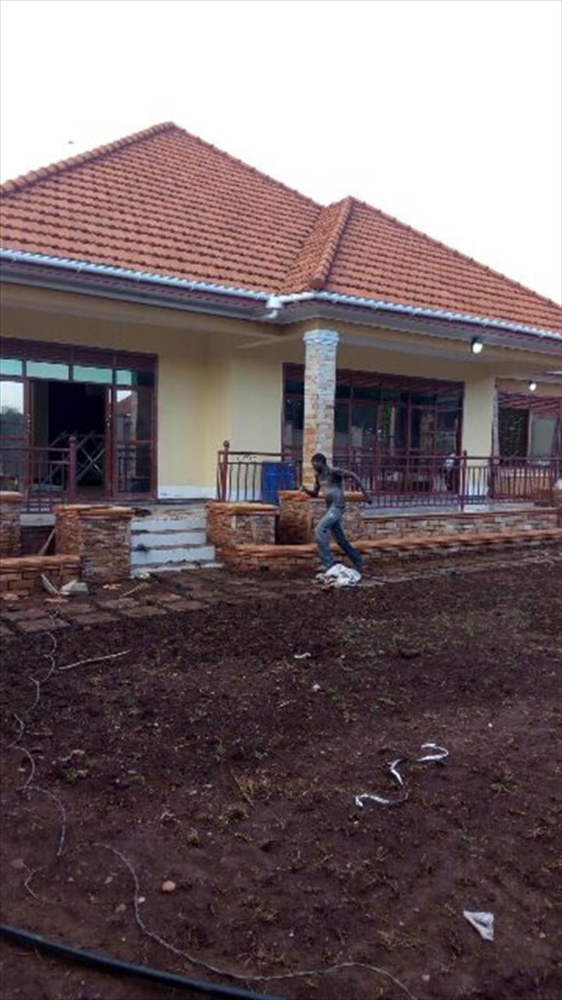 Bungalow for sale in Kira Wakiso