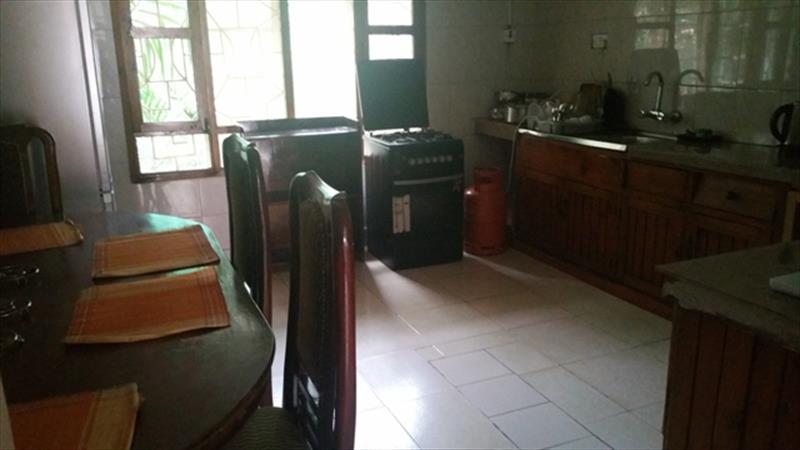 Semi Detached for rent in Kololo Kampala