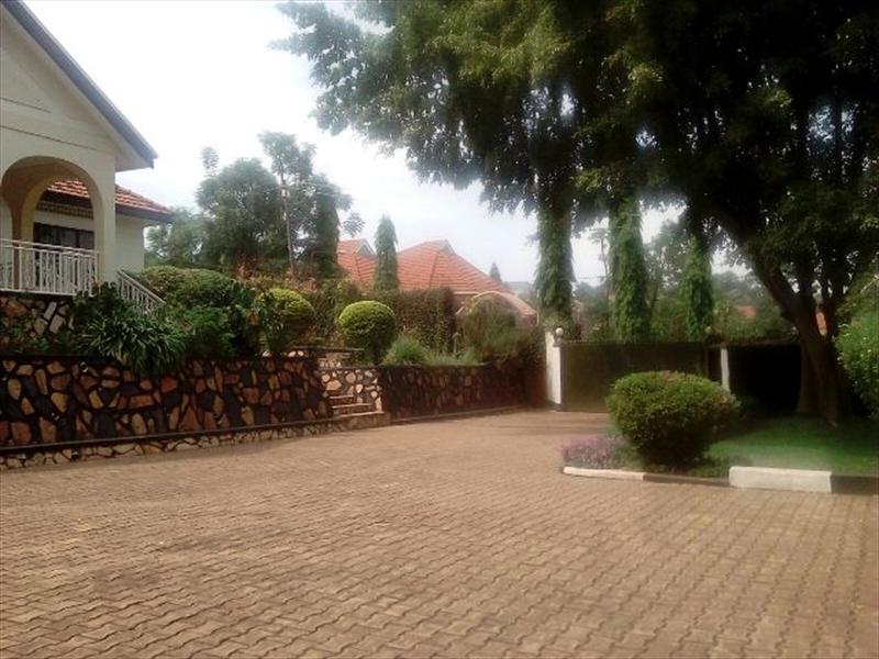 Bungalow for rent in Naguru Kampala