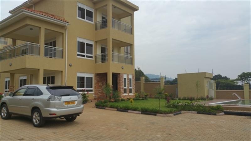 Mansion for sale in Munyonyo Kampala