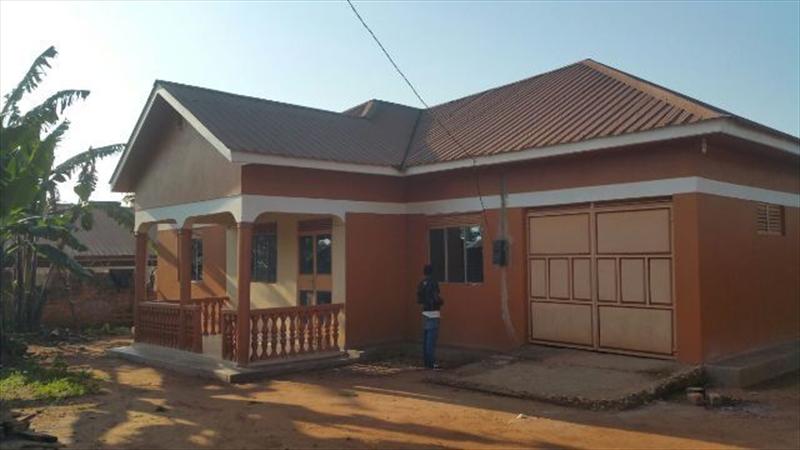 Bungalow for sale in Seeta Mukono