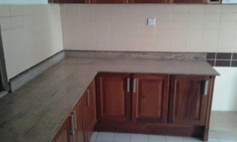 Town House for rent in Kololo Kampala