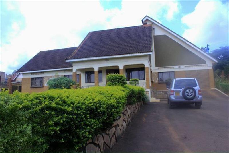 Bungalow for sale in Rubaga Kampala