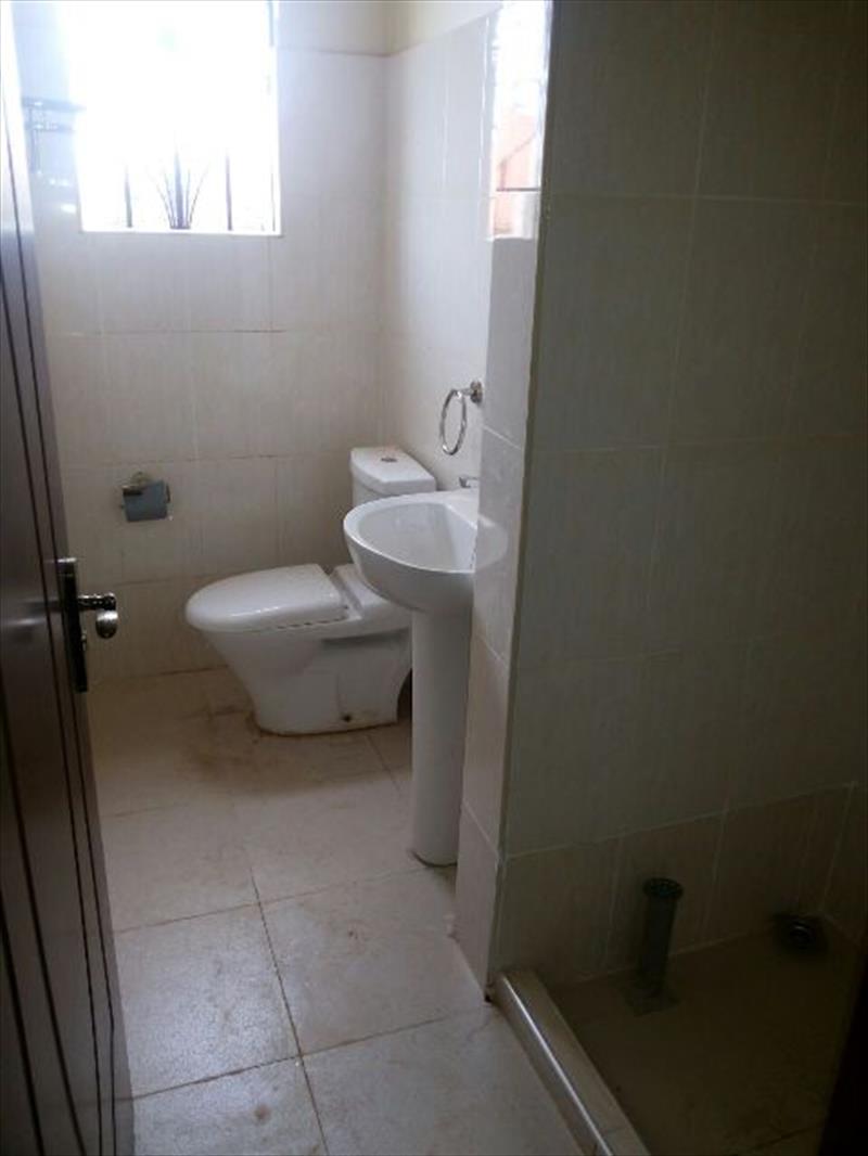 Semi Detached for rent in Kiteezi Wakiso