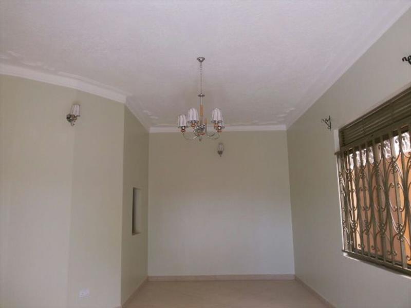 Bungalow for sale in Kyanja Wakiso