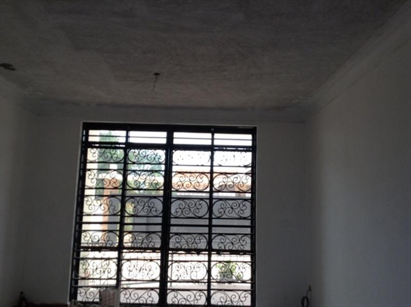 Apartment for sale in Kiwaatule Kampala