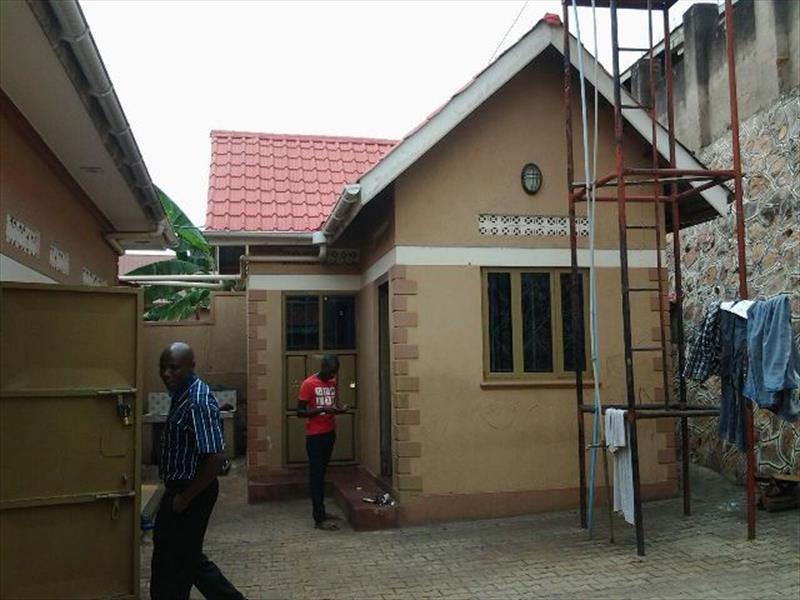 Bungalow for sale in Lubowa Kampala