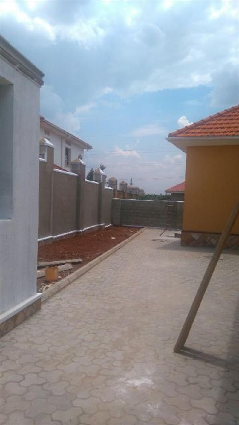 Bungalow for sale in Najjera Wakiso