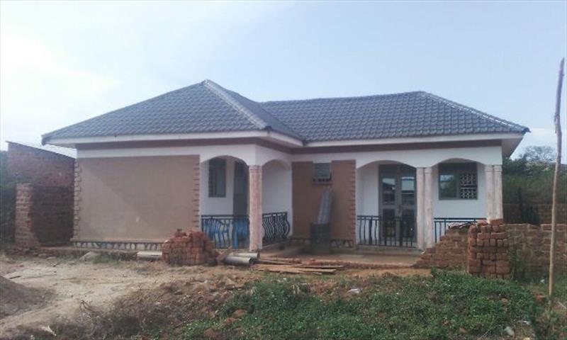 Bungalow for sale in Bwebajja Wakiso