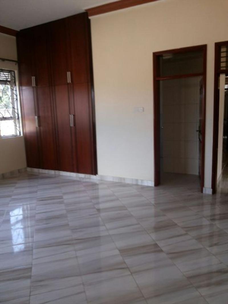 Bungalow for rent in Najjera Wakiso