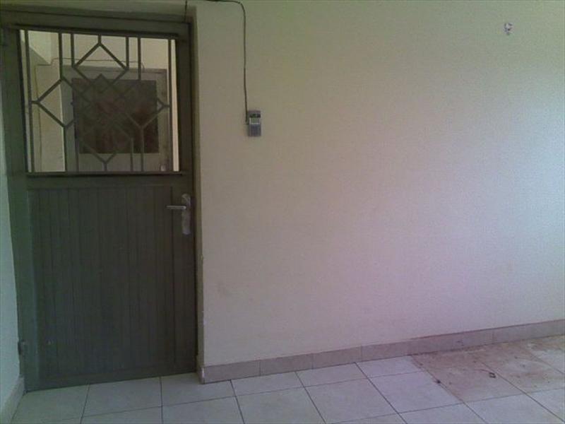 Apartment for rent in Buwaate Kampala