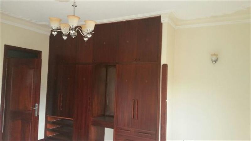 Apartment for rent in Kyaliwajjala Kampala