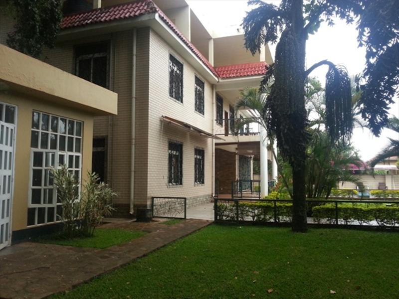 Mansion for sale in Kololo Kampala