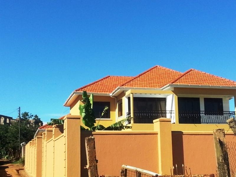 Mansion for sale in Muyenga Kampala