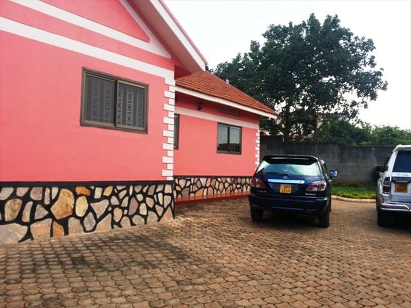 Mansion for sale in Naguru Kampala