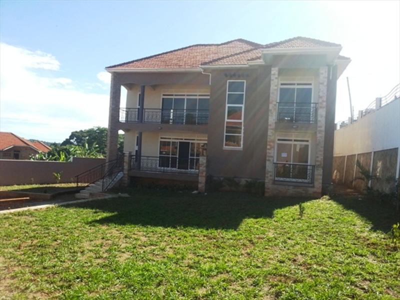 Mansion for sale in Munyonyo Kampala