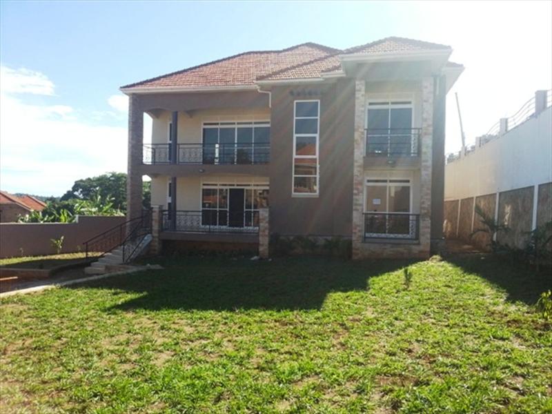 Mansion for sale in Munyonyo Kampala