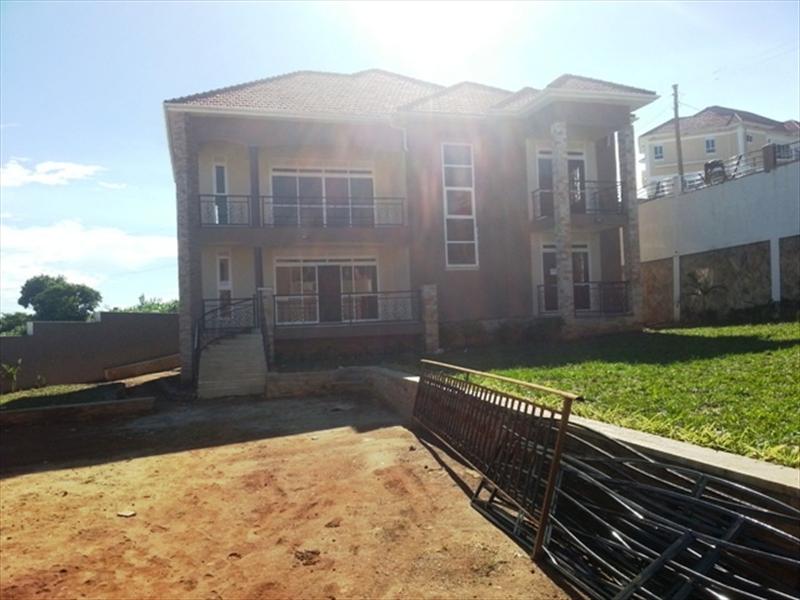 Mansion for sale in Munyonyo Kampala