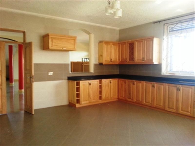 Mansion for sale in Munyonyo Kampala