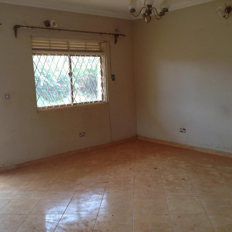 Bungalow for sale in Buwaate Kampala
