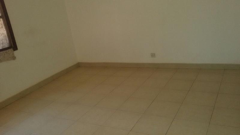 Bungalow for rent in Bukoto Kampala