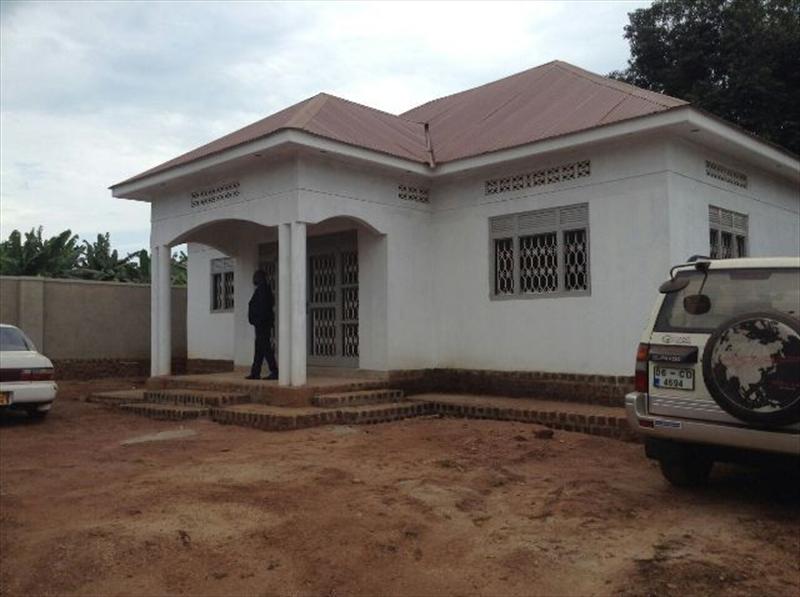 Bungalow for sale in Kitende Kampala