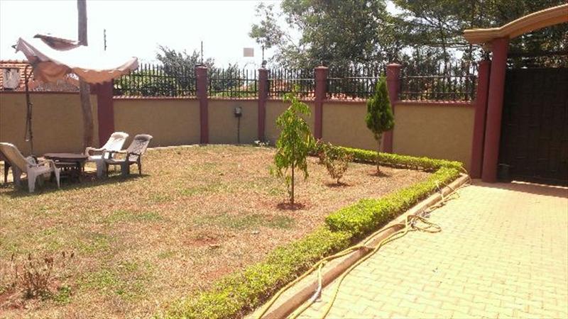 Mansion for sale in Bbunga Kampala