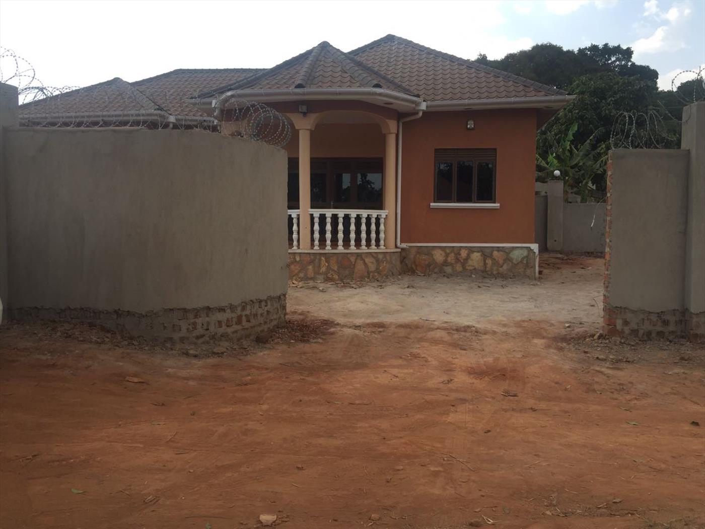 Bungalow for sale in Kasangati Wakiso