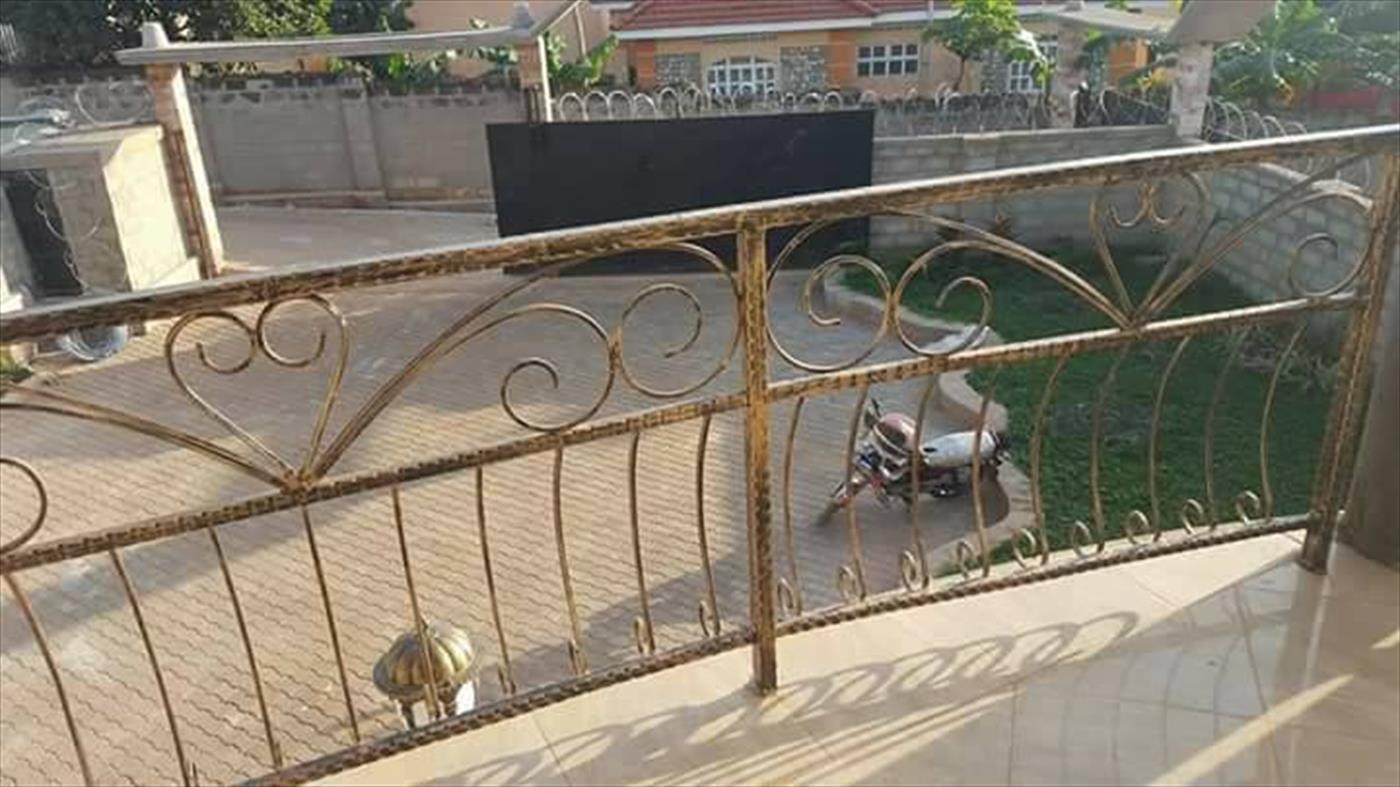 Mansion for sale in Naalya Kampala