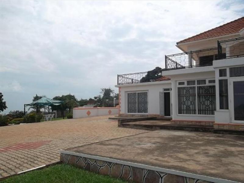 Bungalow for sale in Bwebajja Kampala