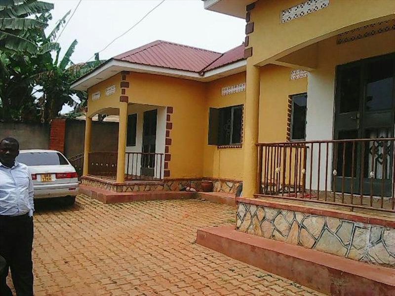 Semi Detached for sale in Kitende Kampala